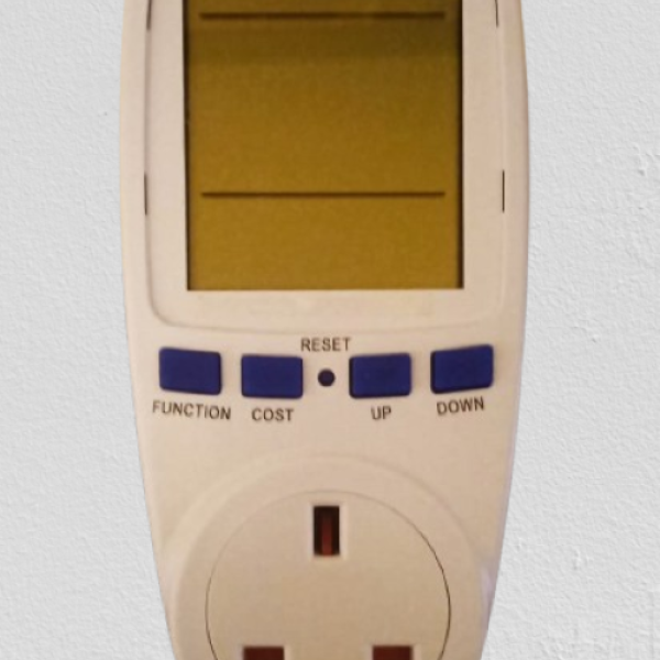 Digital, electric meter, wattage meter, voltage meter, energy saver, electricity consumption, time meter, UK plug